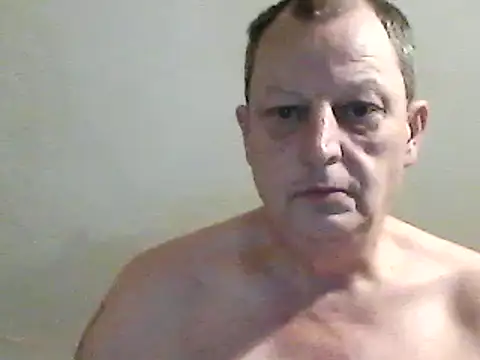 Snapshot of chubbybear2cum chatting on 01-07-25, 02:53 chubbybear2cum online show from 01-07-25, 02:53