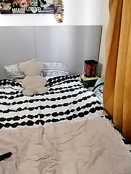 Snapshot of lagazosexy14 chatting on 10-11-25, 04:38 lagazosexy14 online show from 10-11-25, 04:38