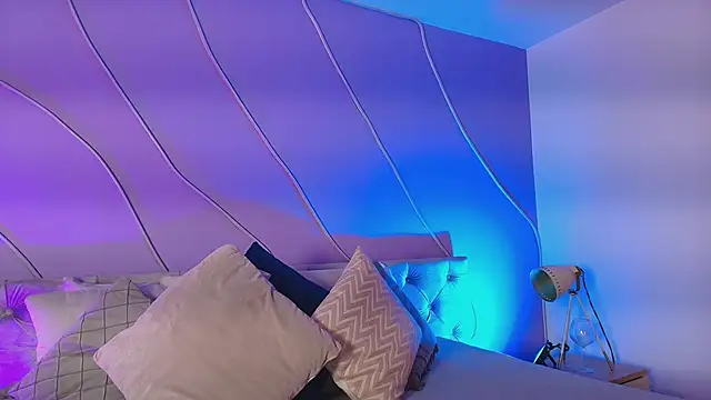 Grace Duppon online show from 10-18-25, 11:55