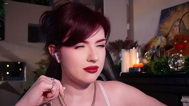 Chriss Fox online show from 12-13-25, 07:53