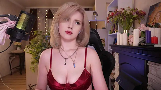 Chriss Fox online show from 03-01-26, 04:20