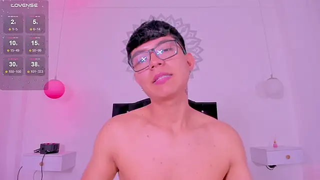 CodyTwink online show from 10-24-25, 03:08