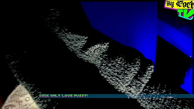 Snapshot of Deutscher_Gro8schwanz_88 chatting on 12-18-24, 11:45 Deutscher Gro8schwanz 88 online show from 12-18-24, 11:45