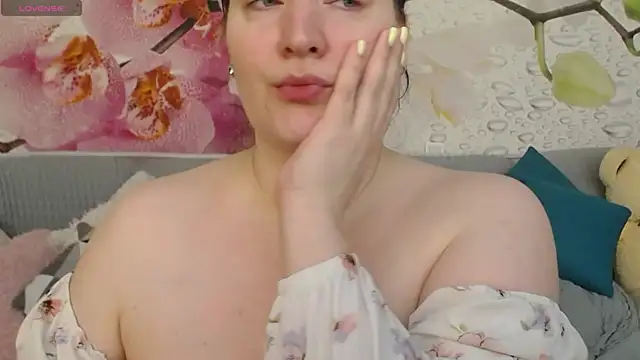 Nataly cute online show from 04-09-26, 06:13