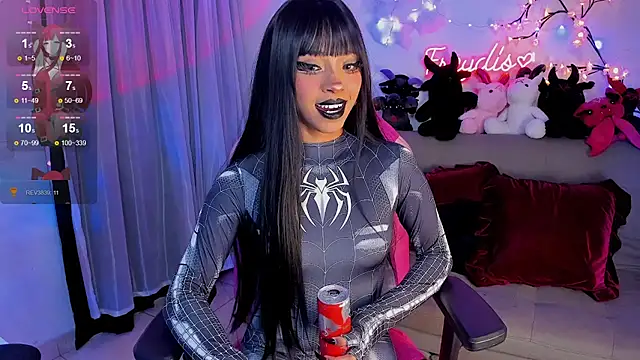 Snapshot of Miss_freydis chatting on 06-10-26, 06:01 Miss freydis online show from 06-10-26, 06:01
