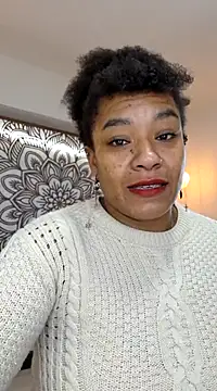 Snapshot of Selket11 chatting on 01-06-25, 10:57 Selket11 online show from 01-06-25, 10:57