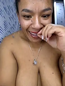 Snapshot of Selket11 chatting on 02-23-25, 03:08 Selket11 online show from 02-23-25, 03:08