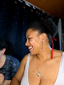 Snapshot of Selket11 chatting on 02-24-25, 11:19 Selket11 online show from 02-24-25, 11:19