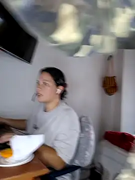 Snapshot of Selket11 chatting on 03-06-25, 04:07 Selket11 online show from 03-06-25, 04:07