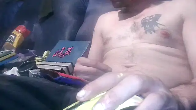 robeaulieu02 online show from 02-26-25, 09:10