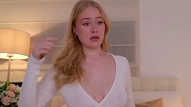 JuliaJaee online show from 03-16-26, 06:34