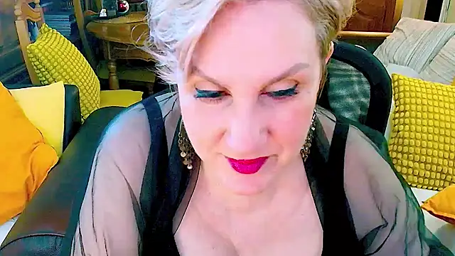 Snapshot of GattonaBiondona chatting on 02-24-26, 08:01 GattonaBiondona online show from 02-24-26, 08:01