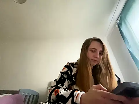 EvieRoseex online show from 11-03-25, 03:13