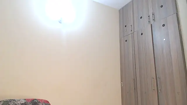 Ninna bellah online show from 04-24-26, 03:58