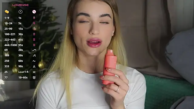 Snapshot of JodyBlow chatting on 12-15-24, 06:59 JodyBlow online show from 12-15-24, 06:59