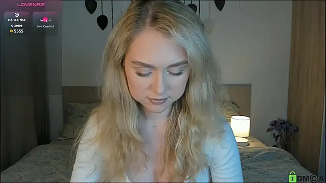 TheVanessaMaes online show from 09-15-25, 11:38