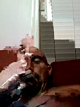 Snapshot of ryan100craige chatting on 06-14-26, 02:24 ryan100craige online show from 06-14-26, 02:24
