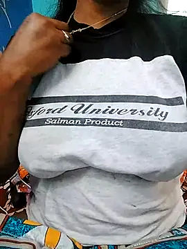 Nancy-22 online show from 02-14-25, 08:52