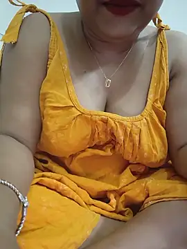 Nancy-22 online show from 05-31-26, 06:31