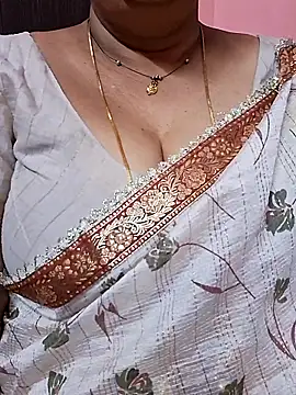 ananya956 online show from 04-27-26, 01:53