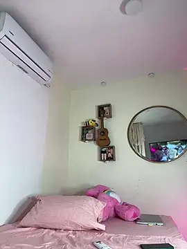 Ramona Flower online show from 03-16-25, 01:17