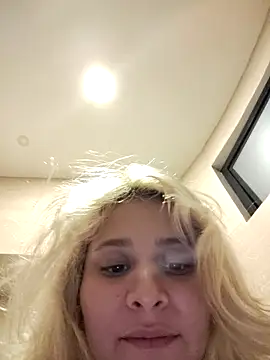 Ramona Flower online show from 09-14-25, 02:11