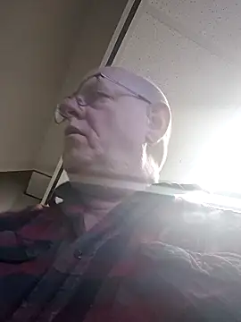 andrejoyfull64 online show from 04-28-26, 11:15