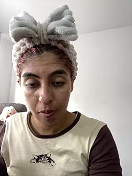 Snapshot of im_anna_ chatting on 01-22-25, 04:55 im anna online show from 01-22-25, 04:55