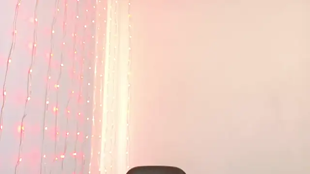 Snapshot of im_anna_ chatting on 10-08-25, 08:06 im anna online show from 10-08-25, 08:06