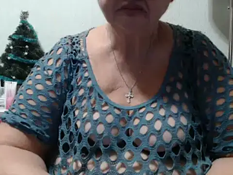 DeniseeRose online show from 12-29-24, 09:20