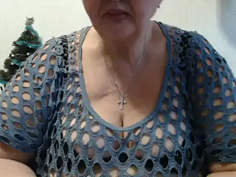 DeniseeRose online show from 01-02-25, 01:30