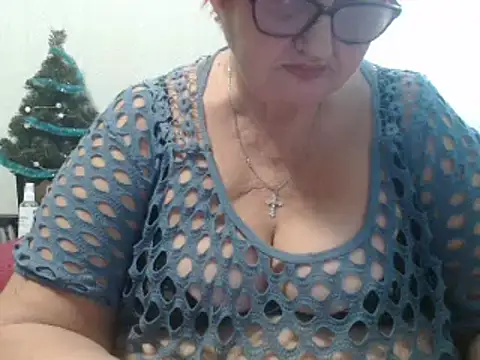 DeniseeRose online show from 01-04-25, 10:55