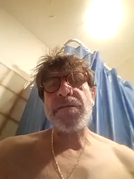 Snapshot of felice66 chatting on 12-06-24, 05:09 felice66 online show from 12-06-24, 05:09