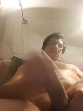 Snapshot of felice66 chatting on 01-12-25, 03:14 felice66 online show from 01-12-25, 03:14