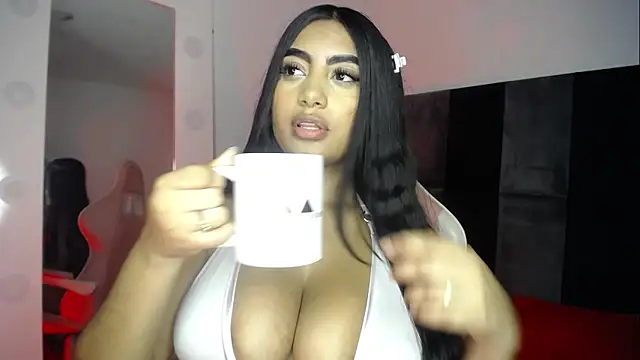 Karla thompson   online show from 04-17-26, 02:25