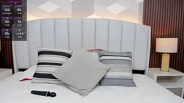 Marge lasander online show from 11-29-25, 04:15