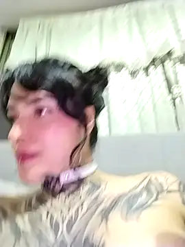 Snapshot of taaylor33 chatting on 11-21-25, 04:55 taaylor33 online show from 11-21-25, 04:55