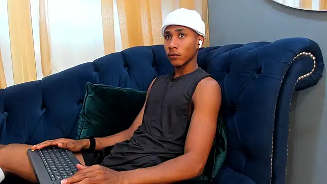 Ethan Fox11 online show from 01-20-25, 02:14