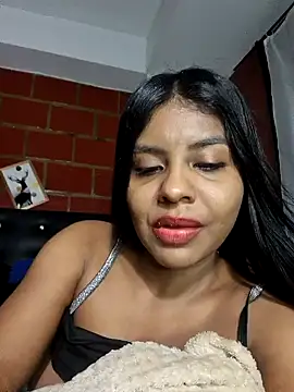 michelleoliver online show from 12-08-24, 08:20