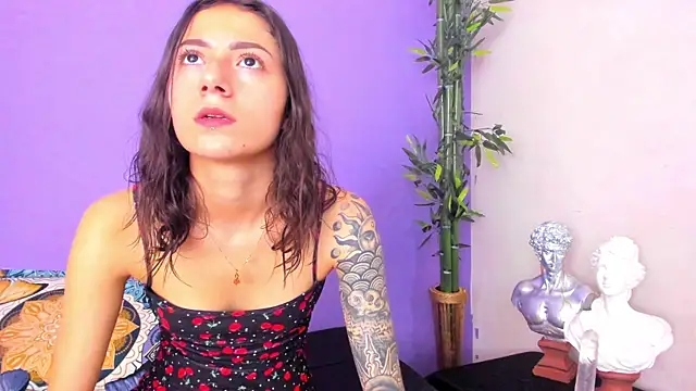 Snapshot of scarlet-jonesx chatting on 12-12-24, 05:31 scarlet-jonesx online show from 12-12-24, 05:31