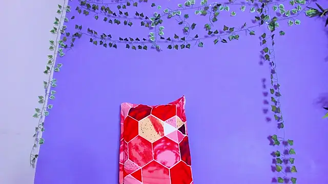 Snapshot of scarlet-jonesx chatting on 02-24-25, 04:27 scarlet-jonesx online show from 02-24-25, 04:27