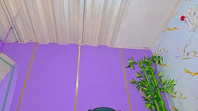 Snapshot of scarlet-jonesx chatting on 10-29-25, 11:17 scarlet-jonesx online show from 10-29-25, 11:17