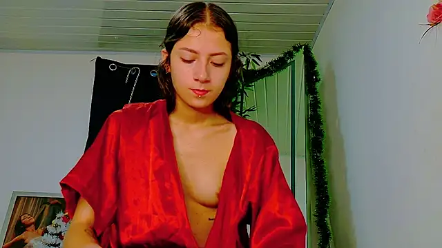 scarlet-jonesx online show from 01-15-26, 11:08