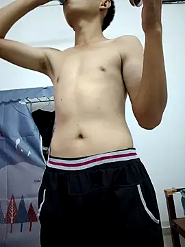 LiuQianXi5726 online show from 03-18-25, 09:09