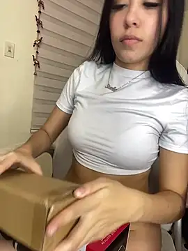 Starliee   online show from 02-08-25, 12:28