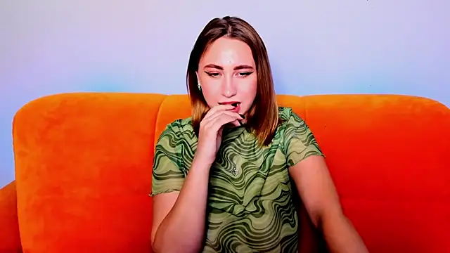 Snapshot of AsyaPink chatting on 01-04-25, 07:34 AsyaPink online show from 01-04-25, 07:34