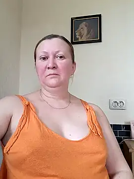 Snapshot of blondyaguar chatting on 03-01-25, 09:29 blondyaguar online show from 03-01-25, 09:29