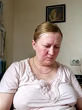 blondyaguar online show from 04-03-26, 12:47