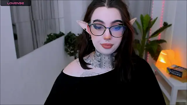 Dixi Pixi  online show from 02-28-25, 05:37