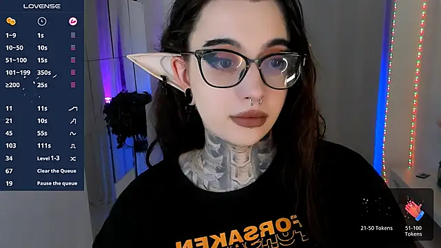 Dixi Pixi  online show from 10-16-25, 05:41